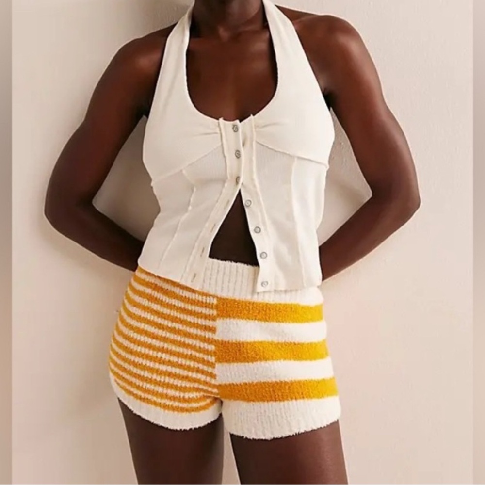 Free people Beach Orlando sweater shorts yellow and white
